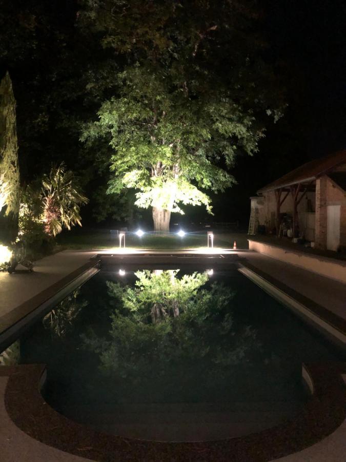 Le Pavillon De Nathalie Hotel Isles-sur-Suippe Ngoại thất bức ảnh